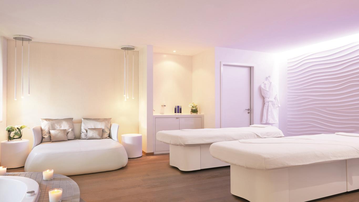 Clinique La Prairie, Clarens-Montreux, Switzerland